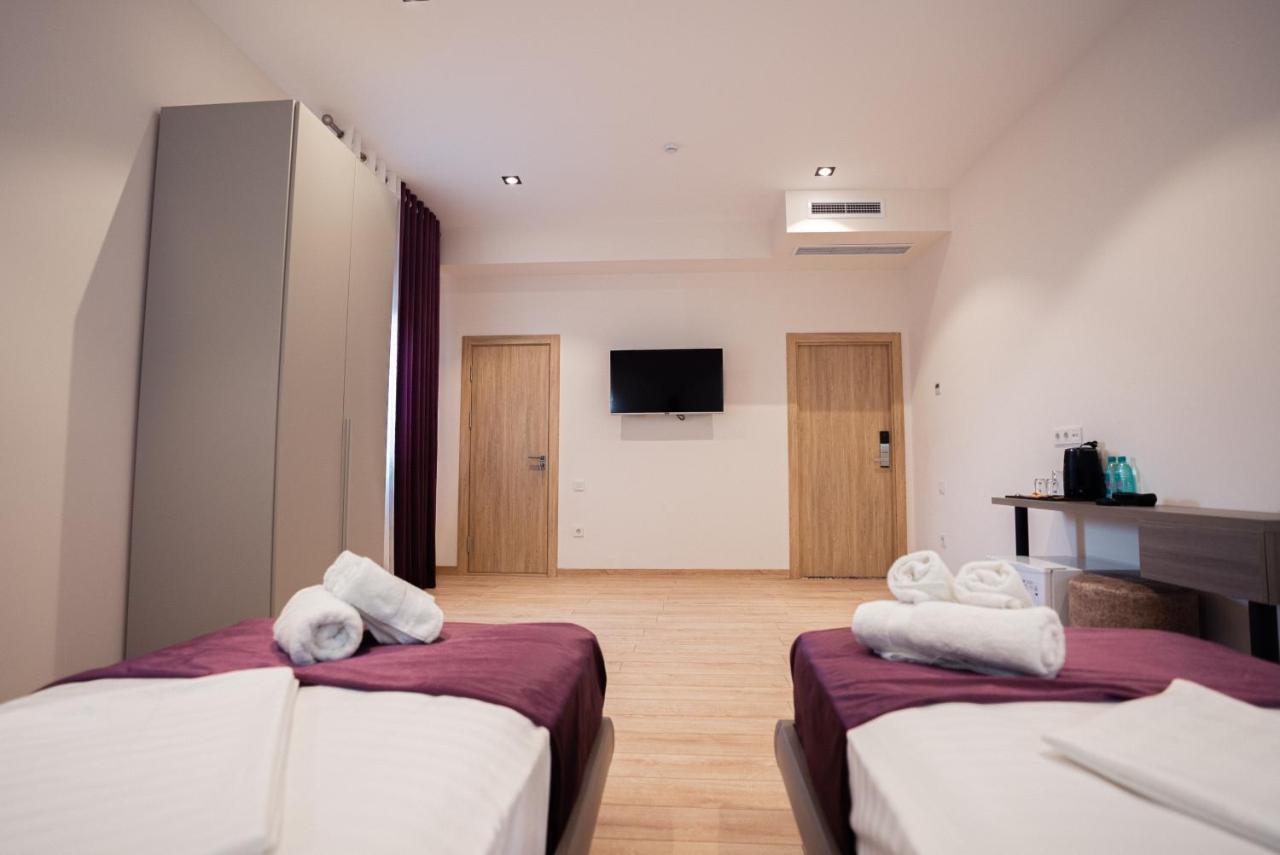 5 Wood Hotel & Spa Tasjkent Eksteriør billede